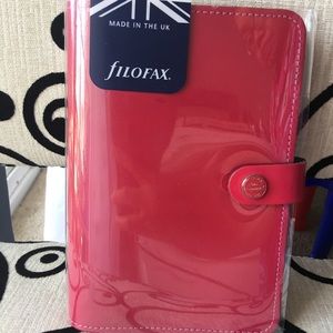 Personal size - Filofax Original in patent Fuchsia